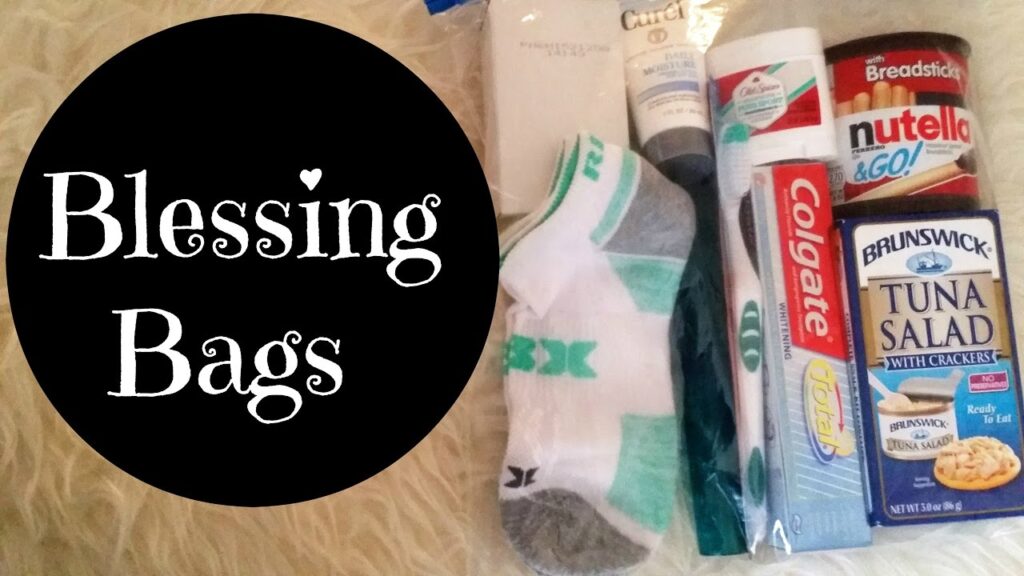 What To Put In Bags For Homeless